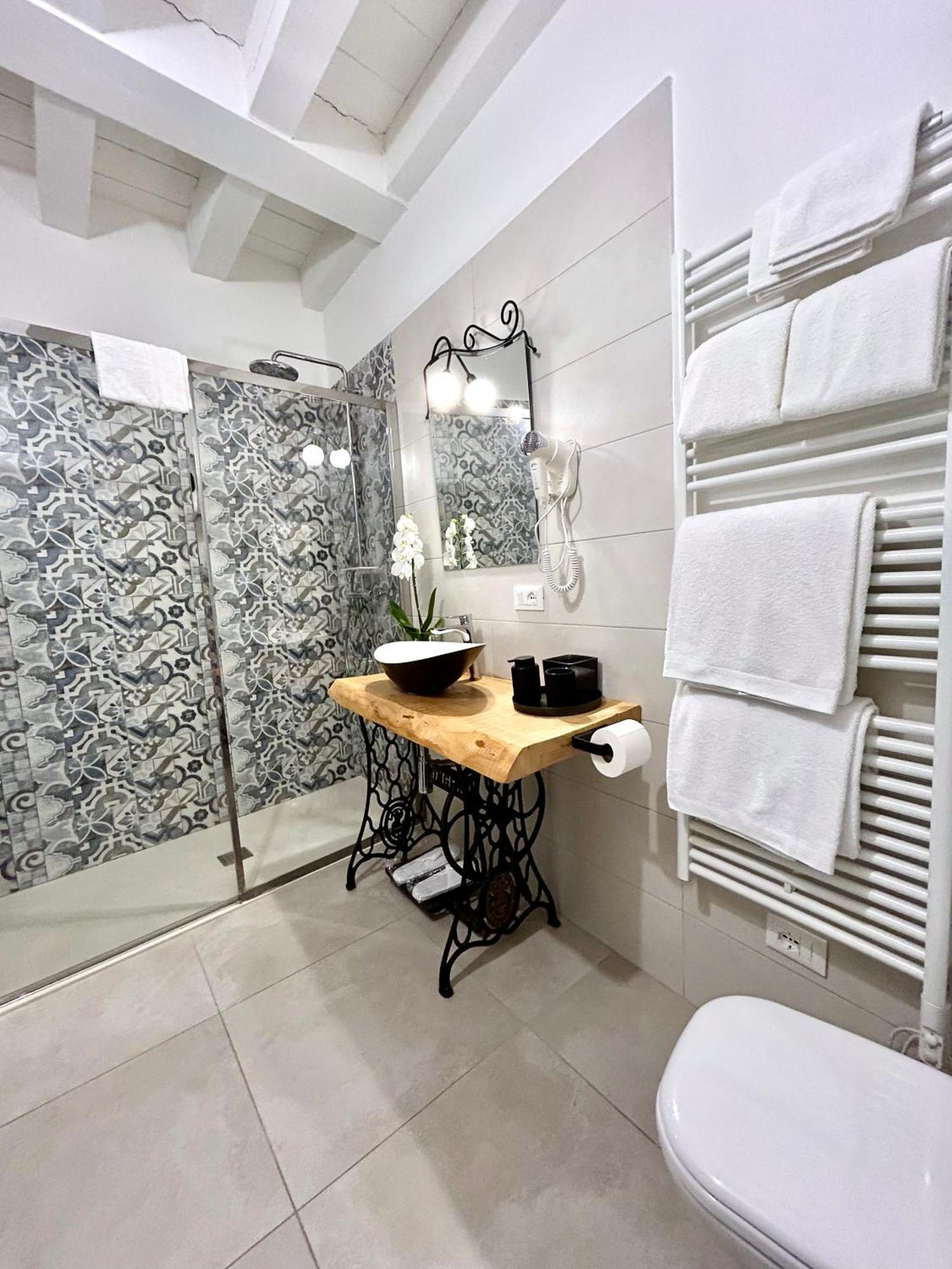 Rosso Verona Suite-Free Parking מראה חיצוני תמונה