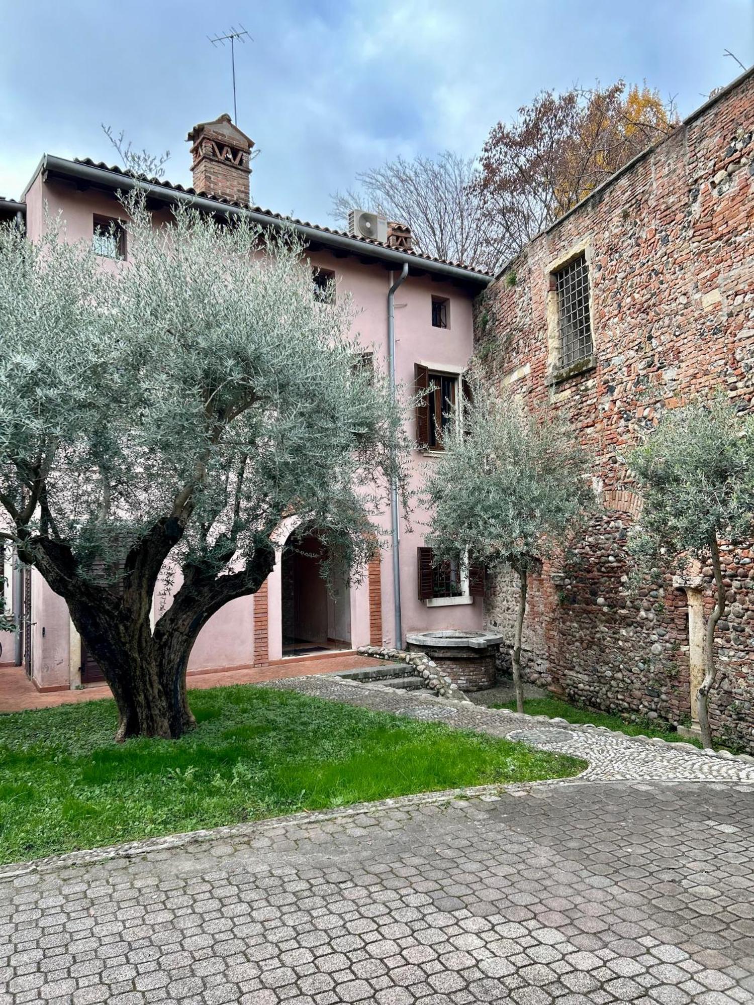 Rosso Verona Suite-Free Parking מראה חיצוני תמונה